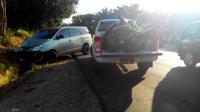 Niat Nyalip Kendaraan di Tikungan, Honda CBR Tabrak Kijang Inova di Rohul 